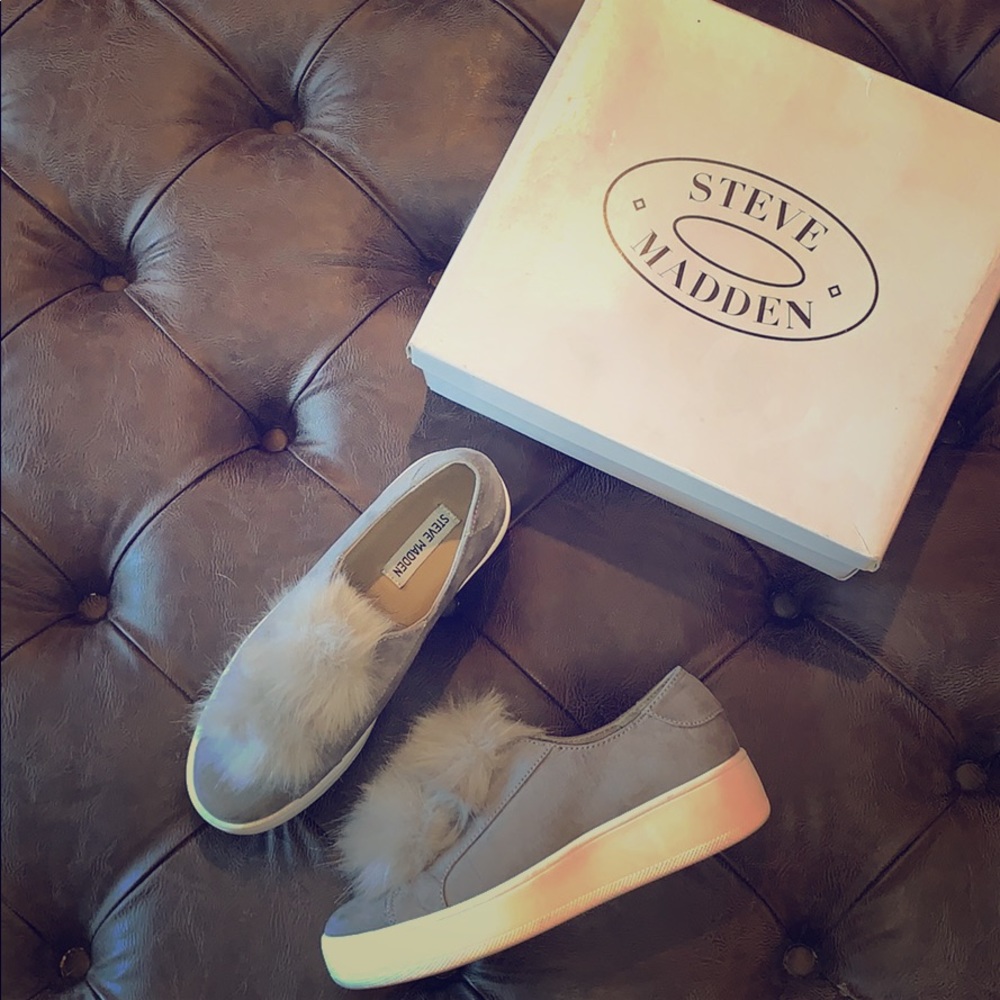 Steve Madden BRYANNE Grey Pom Slip Ons